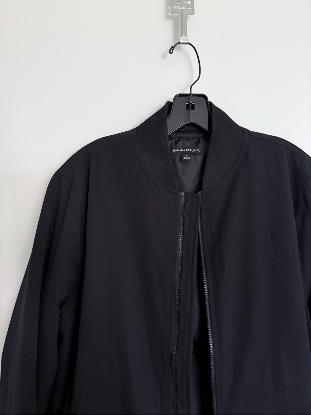 Banana Republic Men's Black Bomber Jacket, Minimal Design